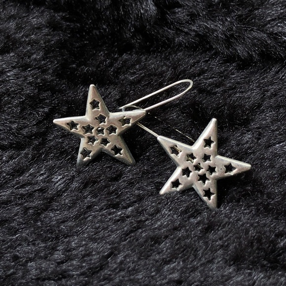 Silver Tone Star Earrings - Picture 7 of 8